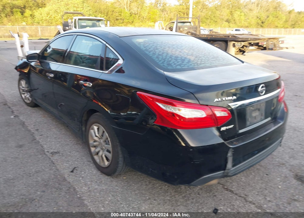 2017 NISSAN ALTIMA 2.5 S VIN: 1N4AL3AP0HN356168
