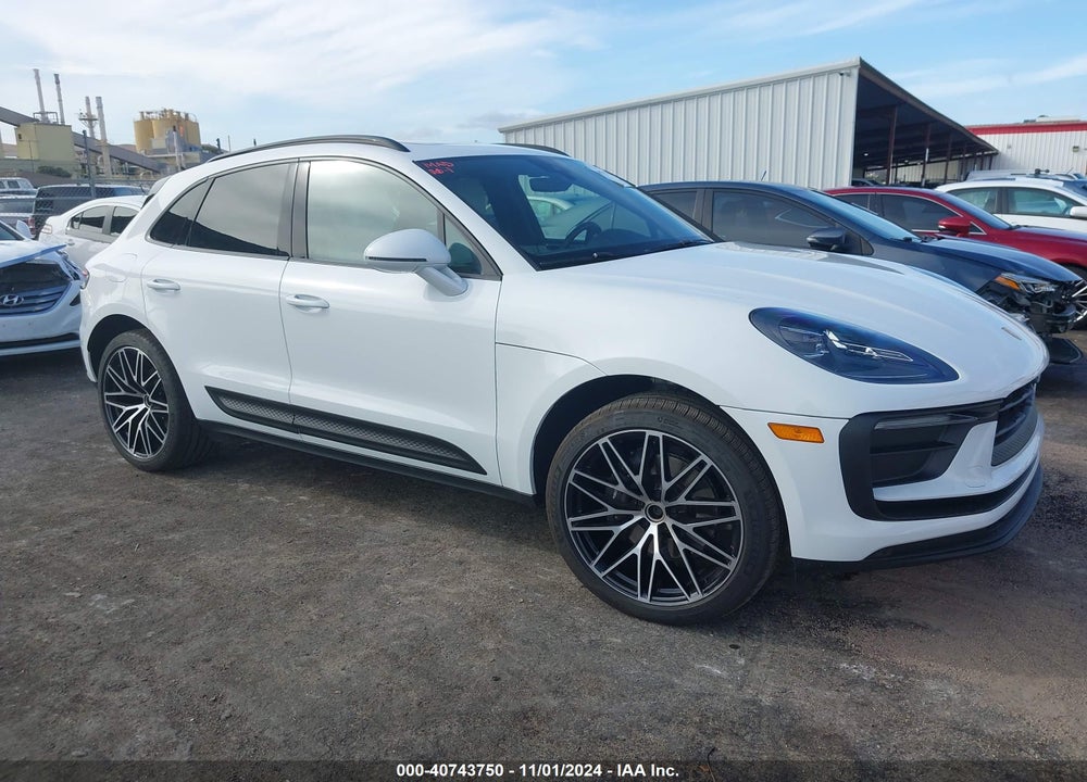 2024 PORSCHE MACAN T VIN: WP1AA2A50RLB04120