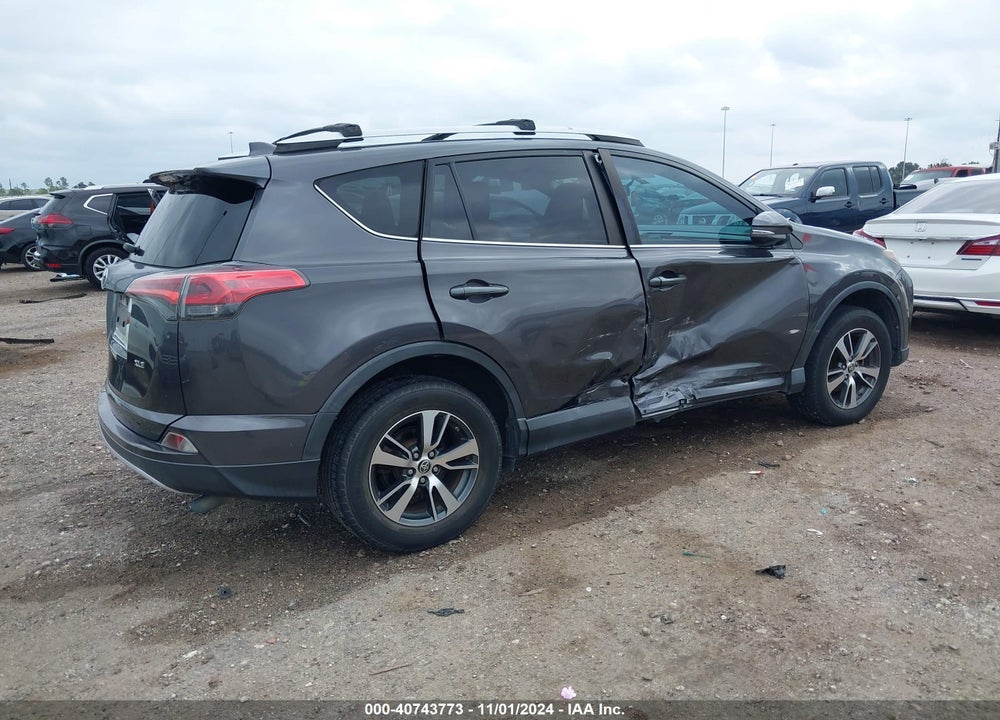 2016 TOYOTA RAV4 XLE VIN: 2T3WFREV8GW250481
