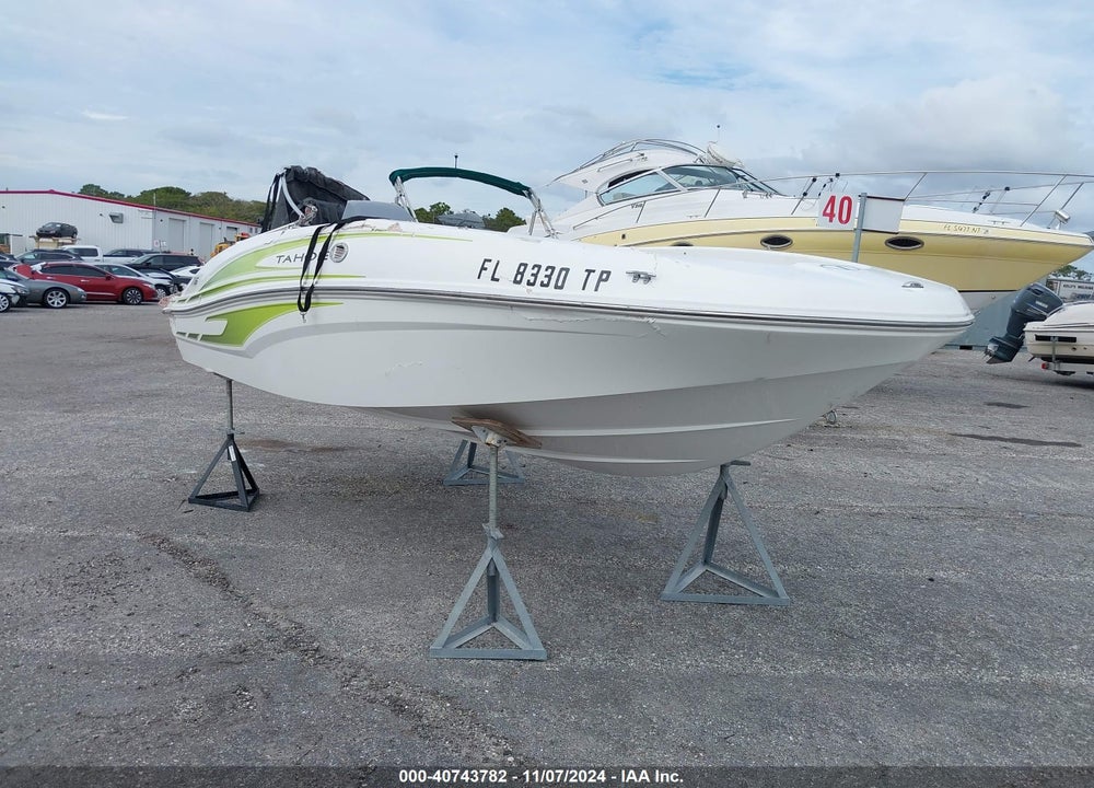2023 WHITE RIVER MARINE GROUP BOAT VIN: BUJ30653C323