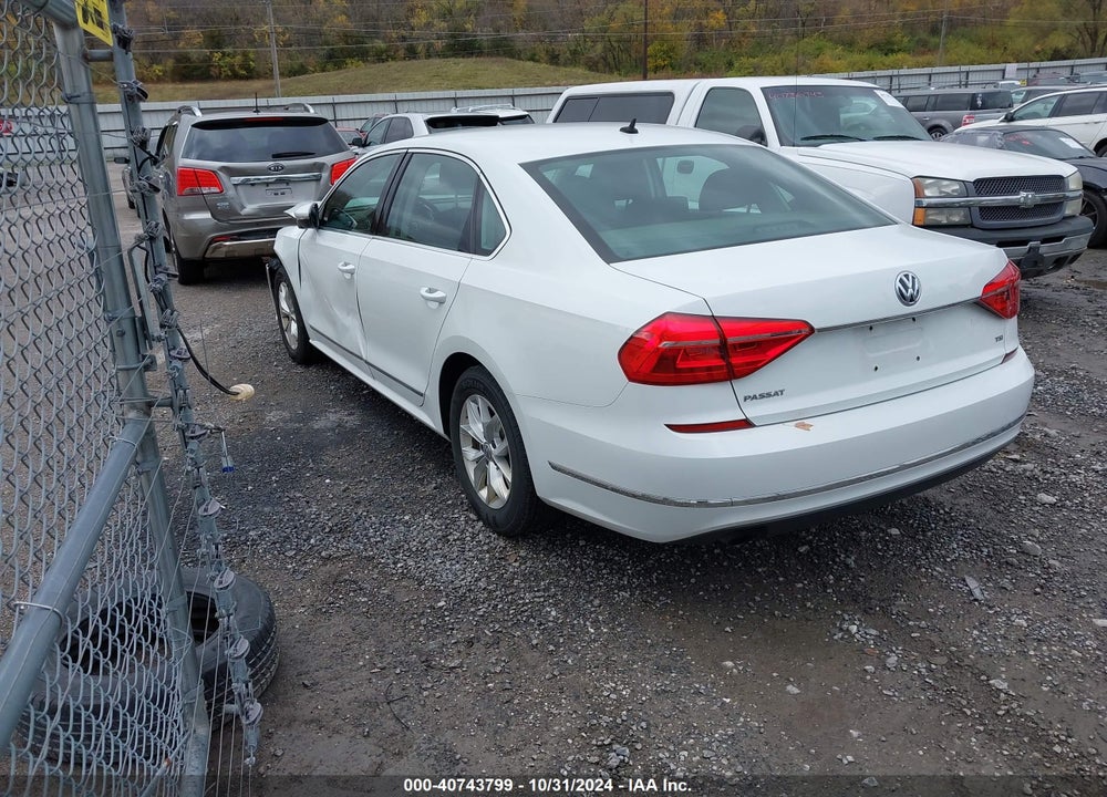 2016 VOLKSWAGEN PASSAT 1.8T S VIN: 1VWAS7A33GC066340