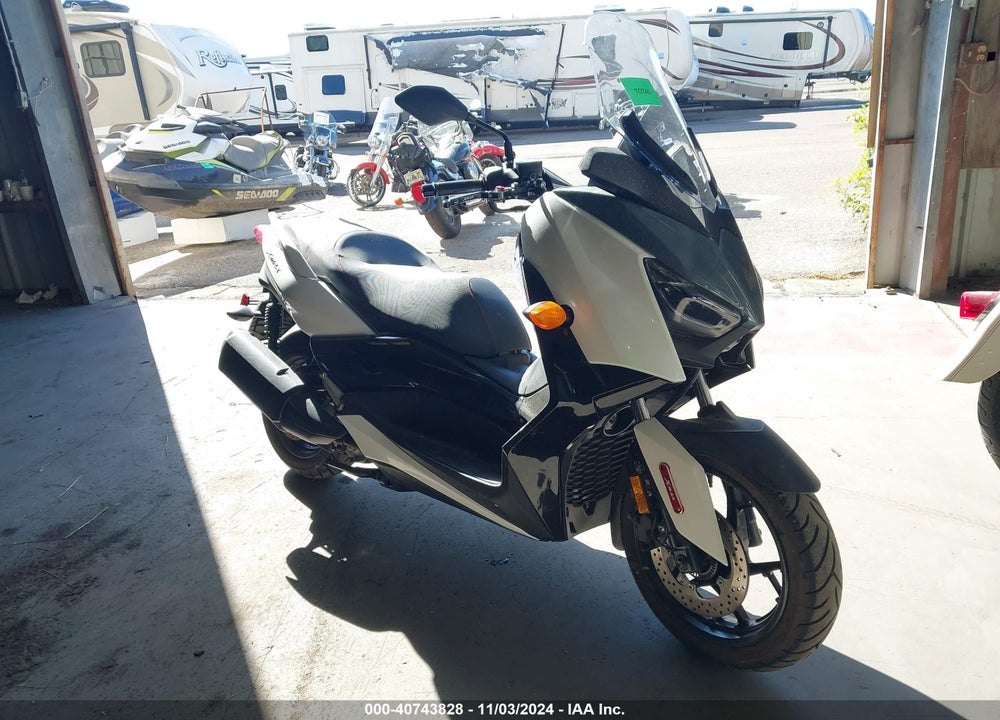 2022 YAMAHA CZD300 A VIN: MH3SH19Y7NK001031
