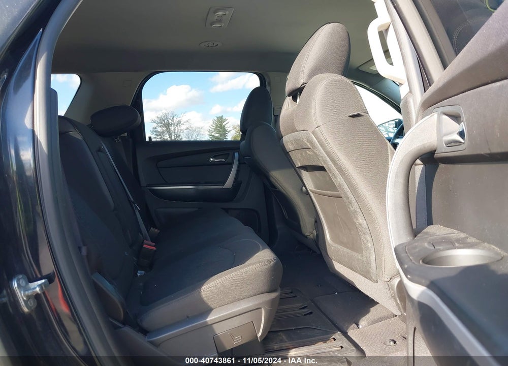 2011 GMC ACADIA SL VIN: 1GKKRNED3BJ308126