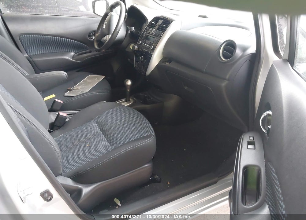 2015 NISSAN VERSA NOTE SV VIN: 3N1CE2CP1FL398000