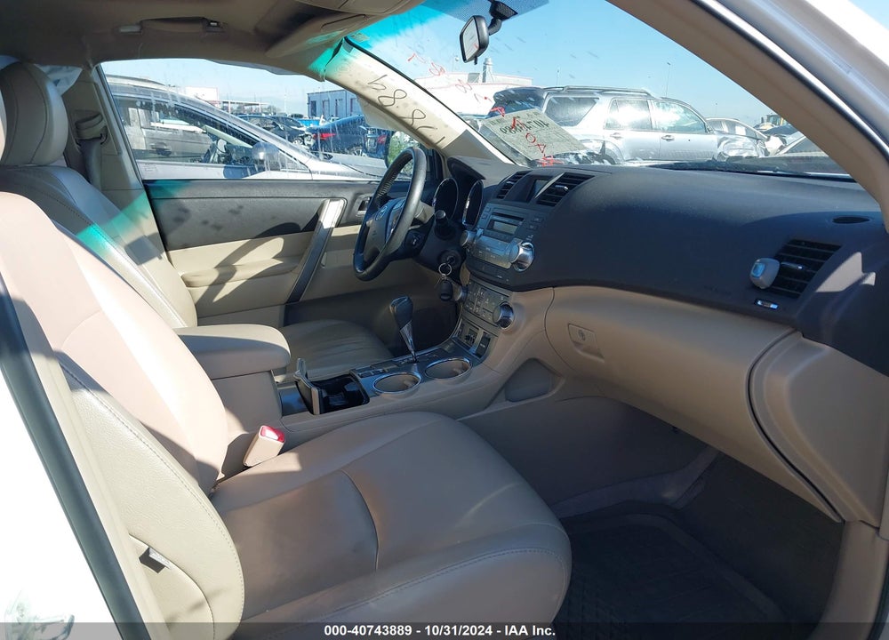 2010 TOYOTA HIGHLANDER SE V6 VIN: 5TDKK3EH0AS006284