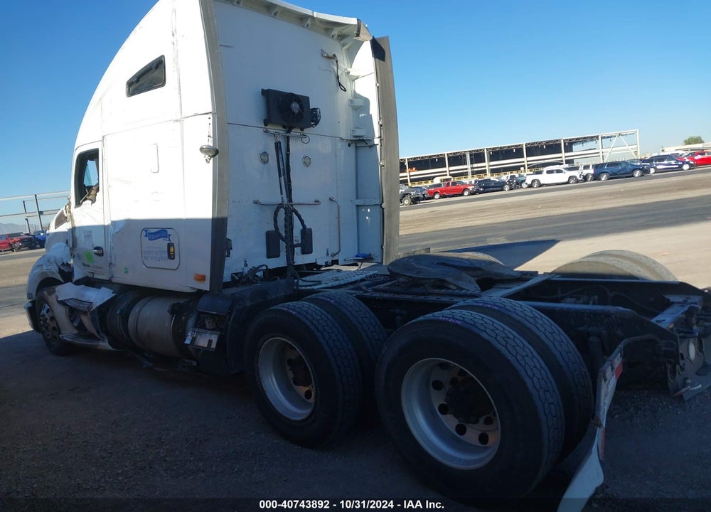 2016 KENWORTH T680 T680 VIN: 1XKYD49X6GJ498549