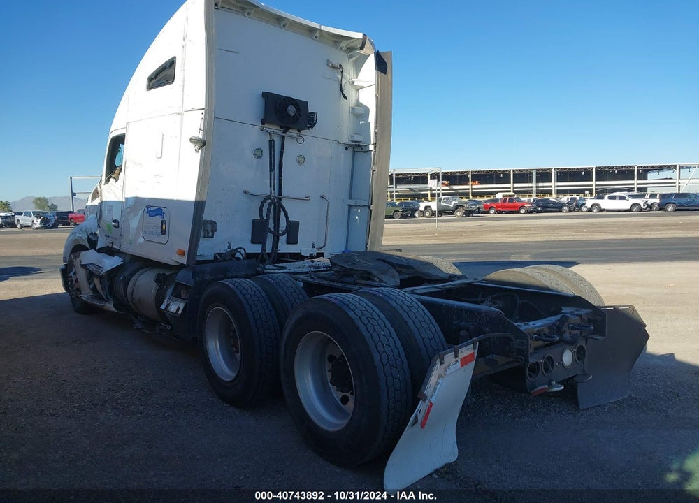 2016 KENWORTH T680 T680 VIN: 1XKYD49X6GJ498549