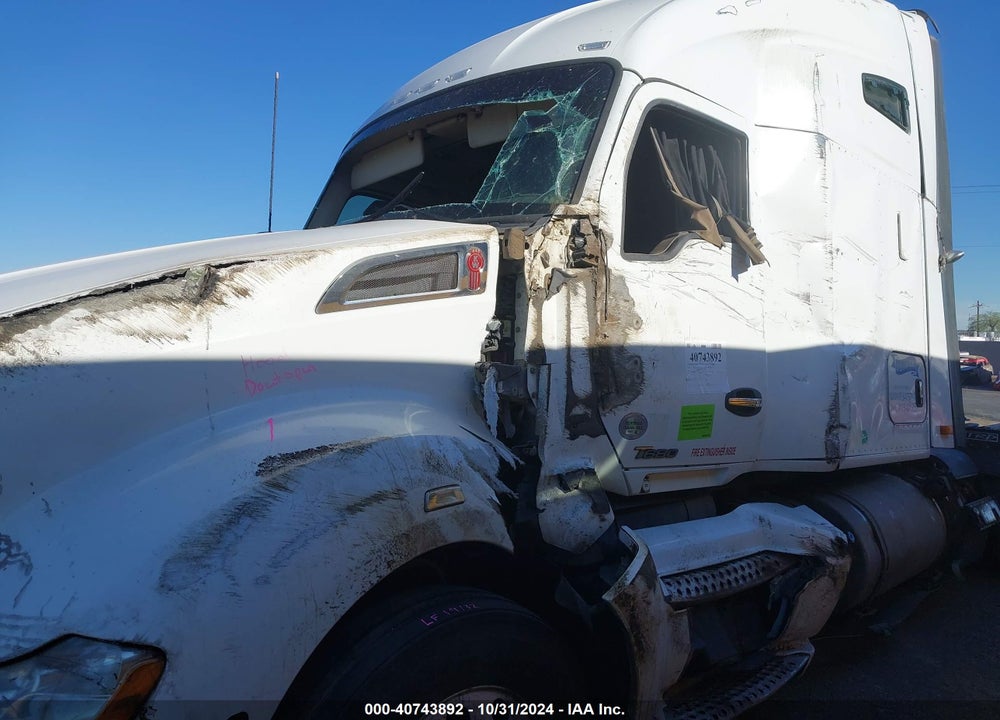 2016 KENWORTH T680 T680 VIN: 1XKYD49X6GJ498549
