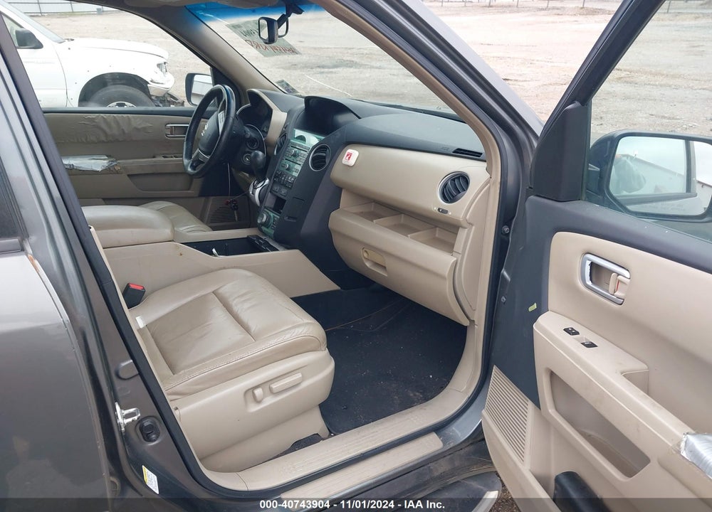 2009 HONDA PILOT TOURING VIN: 5FNYF389X9B002035