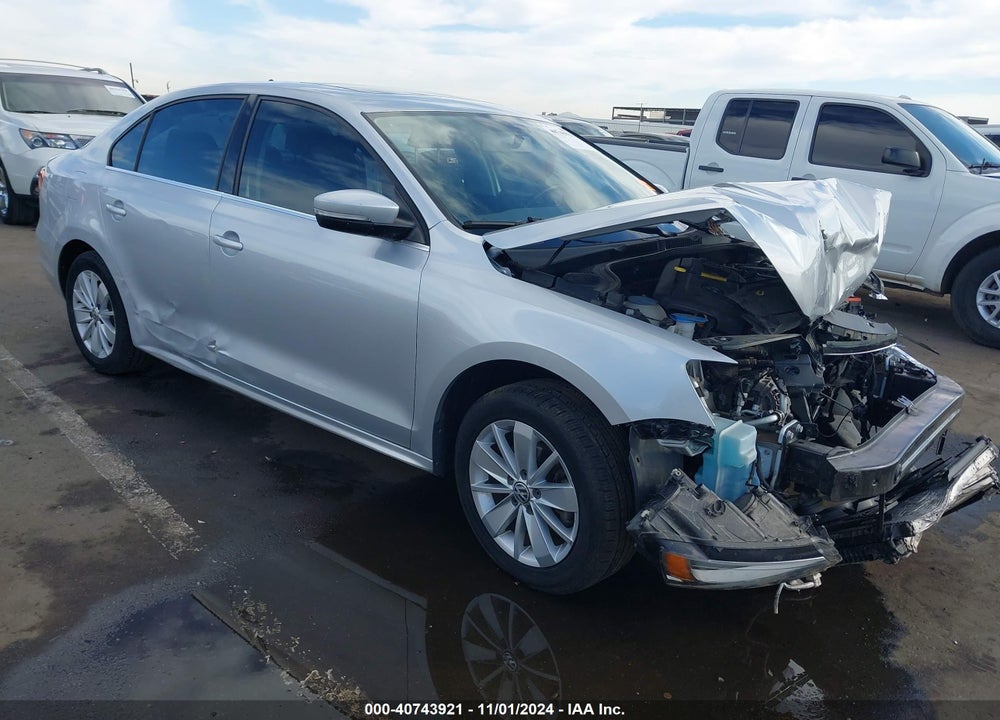 2015 VOLKSWAGEN JETTA 1.8T SE VIN: 3VWD07AJ7FM254227