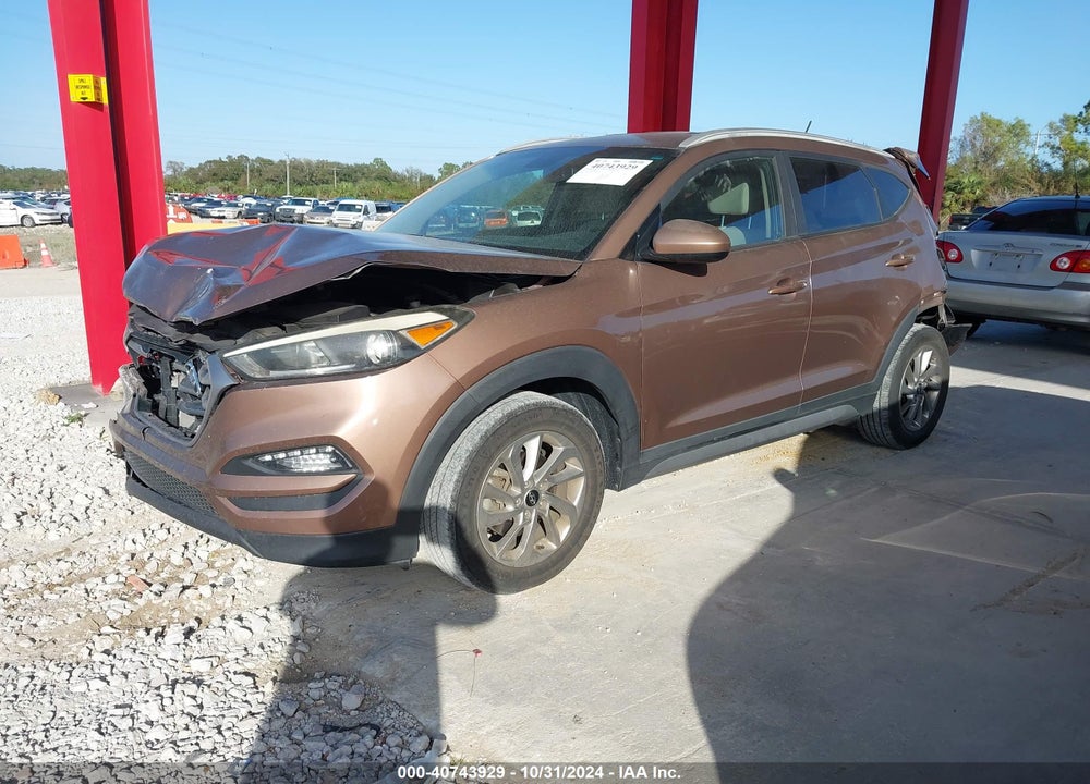 2017 HYUNDAI TUCSON SE VIN: KM8J33A48HU334985