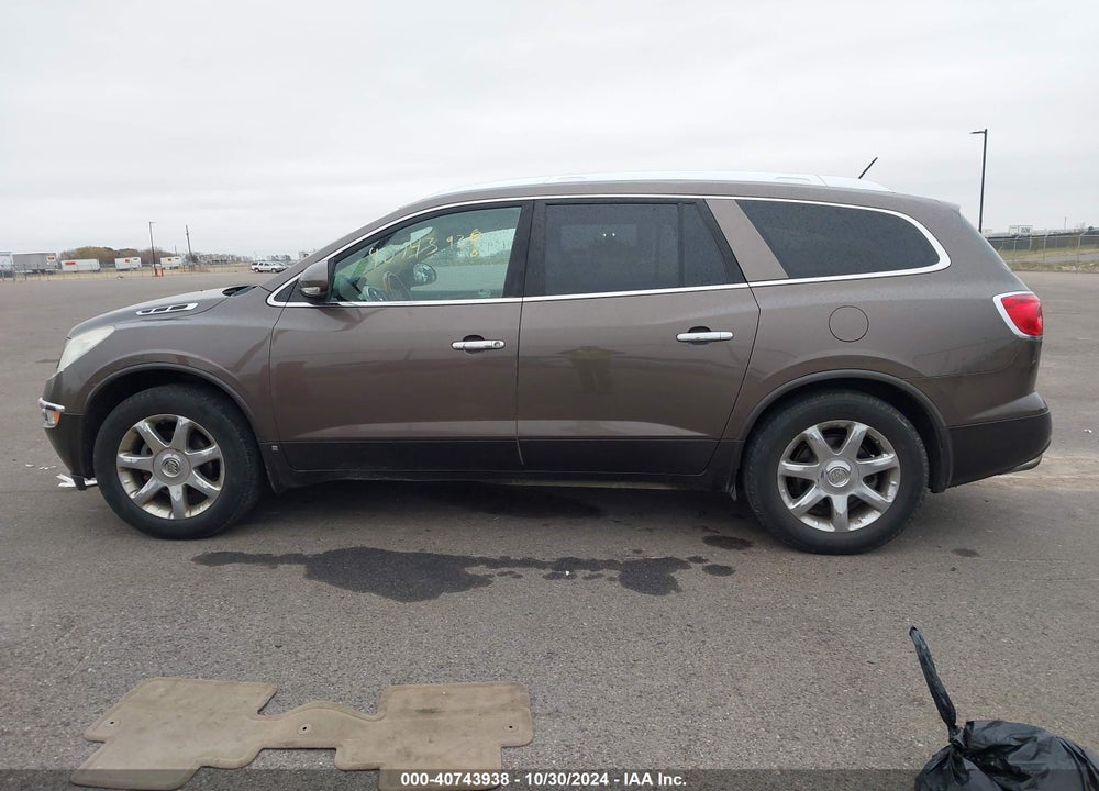 2008 BUICK ENCLAVE CXL VIN: 5GAEV23788J106750