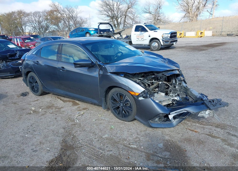 2018 HONDA CIVIC VIN: SHHFK7H53JU240206