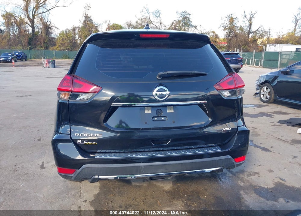 2018 NISSAN ROGUE S VIN: KNMAT2MV6JP515252