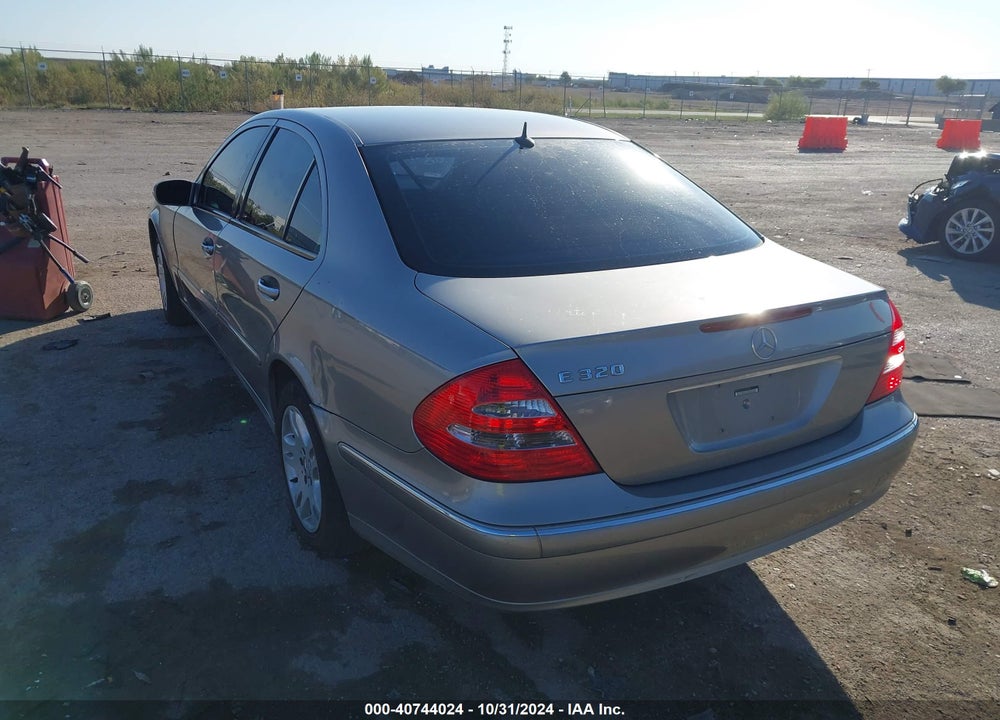 2005 MERCEDES-BENZ E 320 VIN: WDBUF65J75A699468