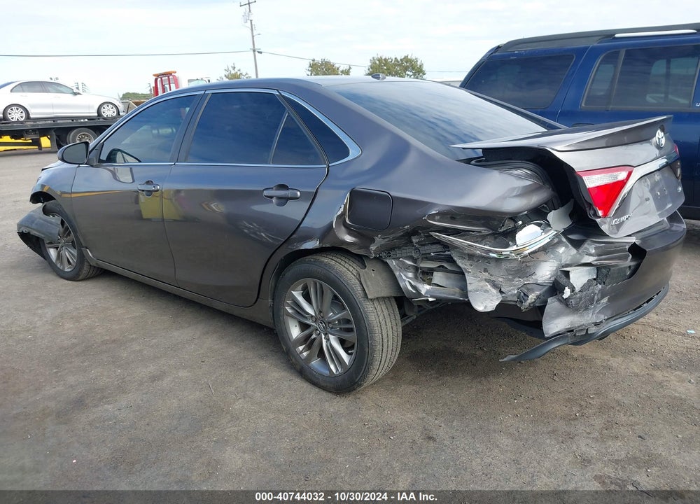 2017 TOYOTA CAMRY SE VIN: 4T1BF1FK7HU308563