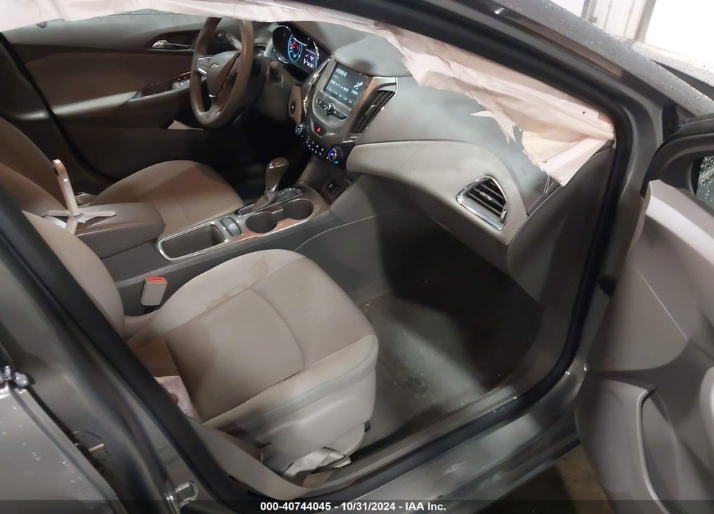 2017 CHEVROLET CRUZE LT AUTO VIN: 3G1BE6SM8HS534115