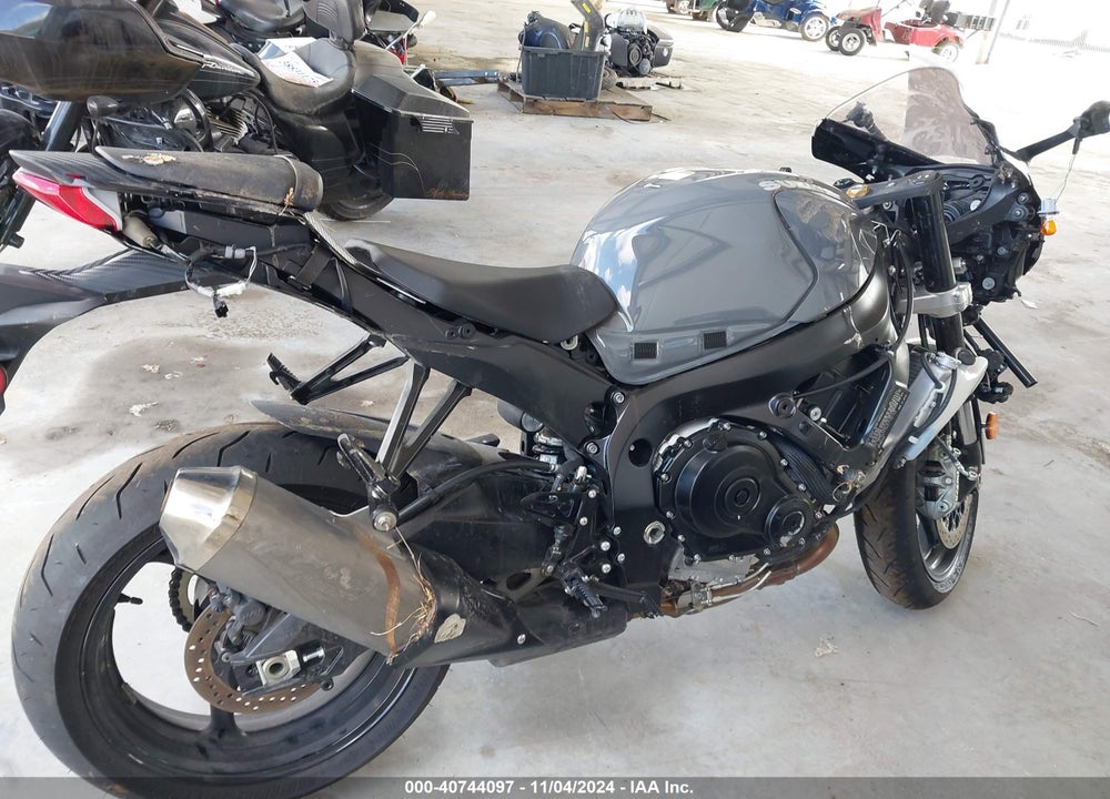 2025 SUZUKI GSX-R600 VIN: JS1GN7FA6S7100102