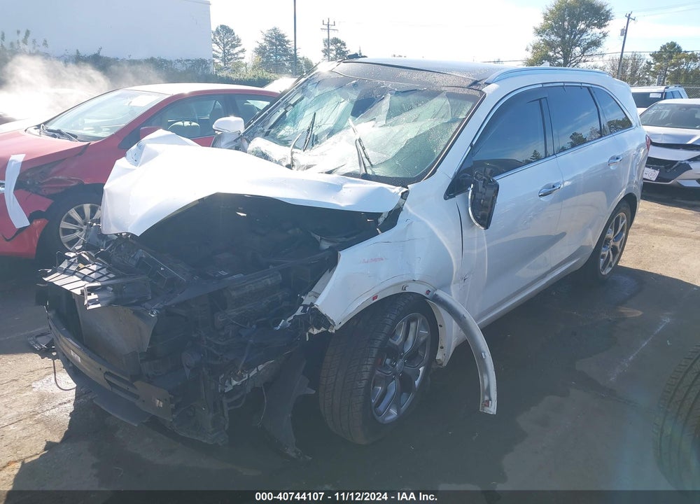 2018 KIA SORENTO 3.3L SX VIN: 5XYPKDA51JG426818