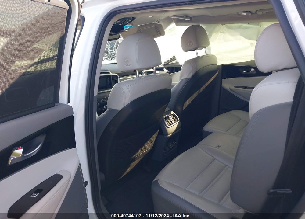 2018 KIA SORENTO 3.3L SX VIN: 5XYPKDA51JG426818