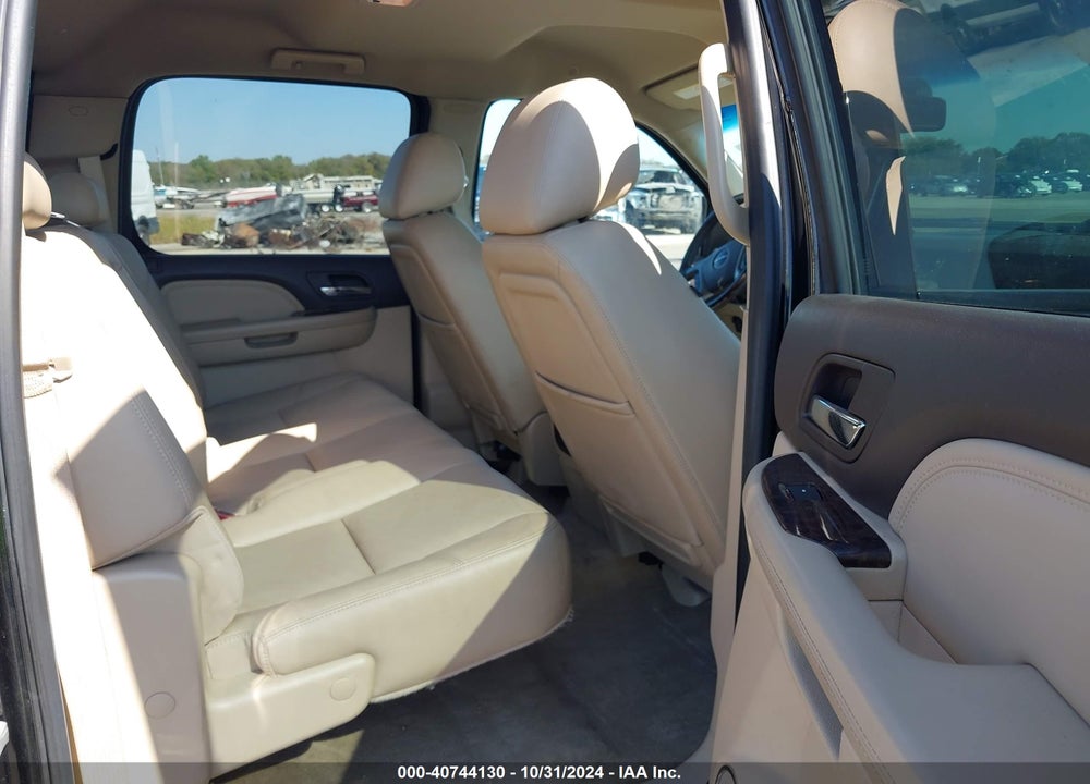 2012 GMC SIERRA 3500HD DENALI VIN: 1GT426E83CF105565