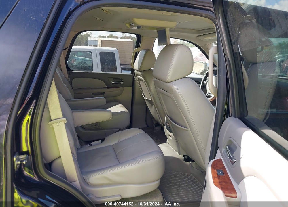 2007 CHEVROLET TAHOE LTZ VIN: 1GNFK13097R384735