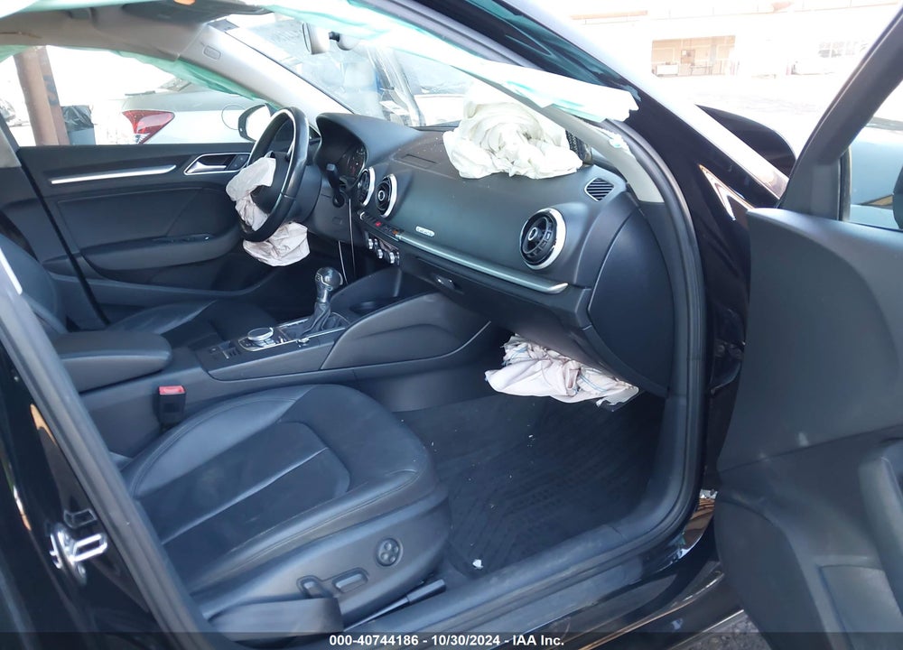 2015 AUDI A3 2.0T PREMIUM VIN: WAUEFGFFXF1136502