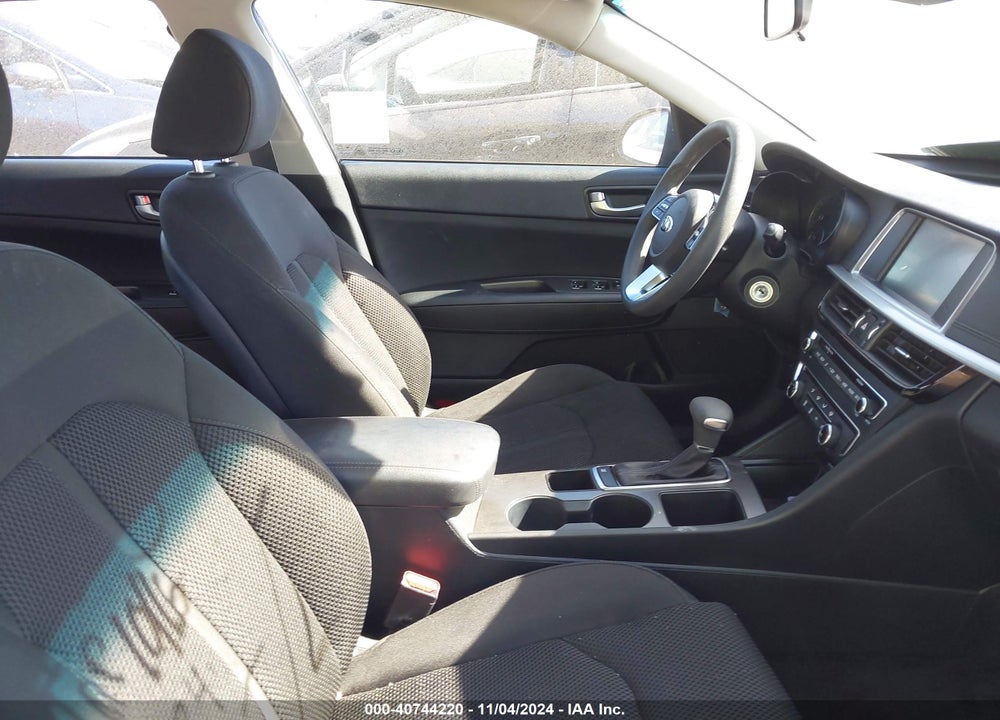 2020 KIA OPTIMA LX VIN: 5XXGT4L32LG396857