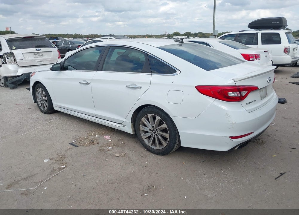 2015 HYUNDAI SONATA SPORT VIN: 5NPE34AF0FH041649