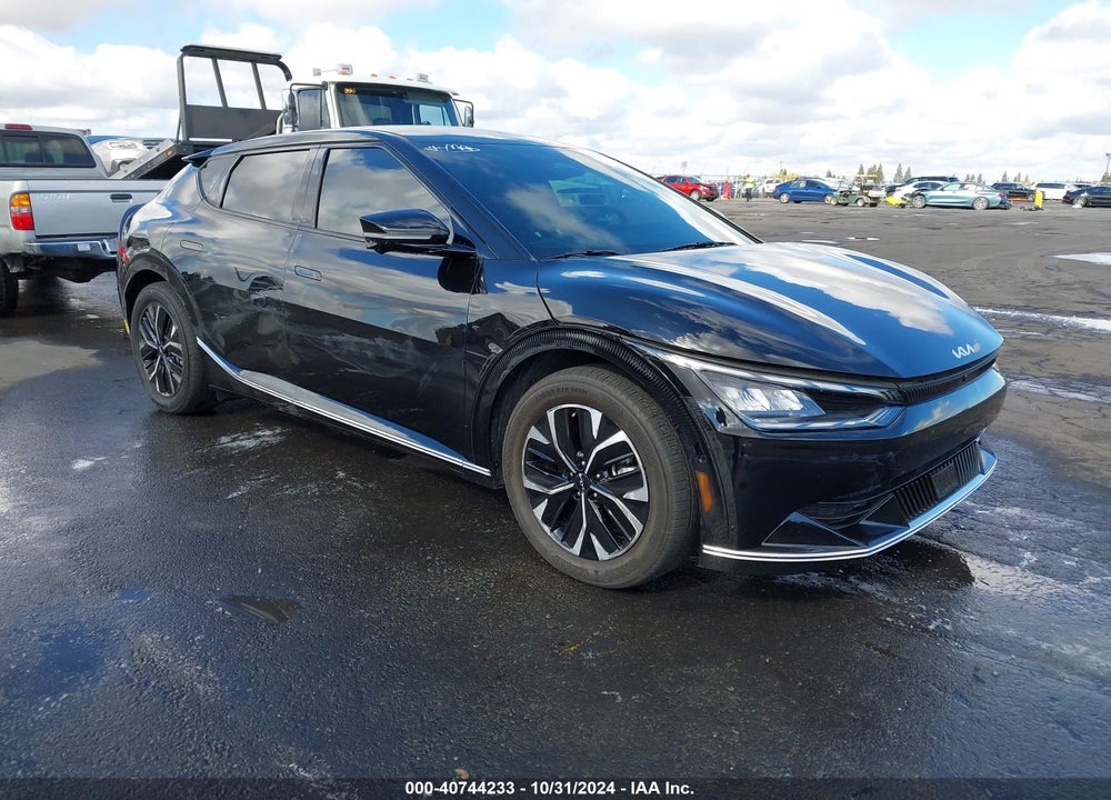 2022 KIA EV6 WIND VIN: KNDC3DLC2N5078680