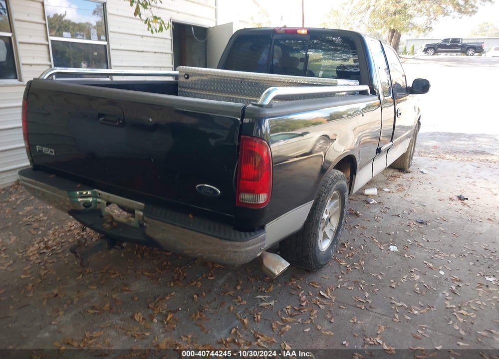2002 FORD F-150 LARIAT/XL/XLT VIN: 1FTRX17W52NA52927