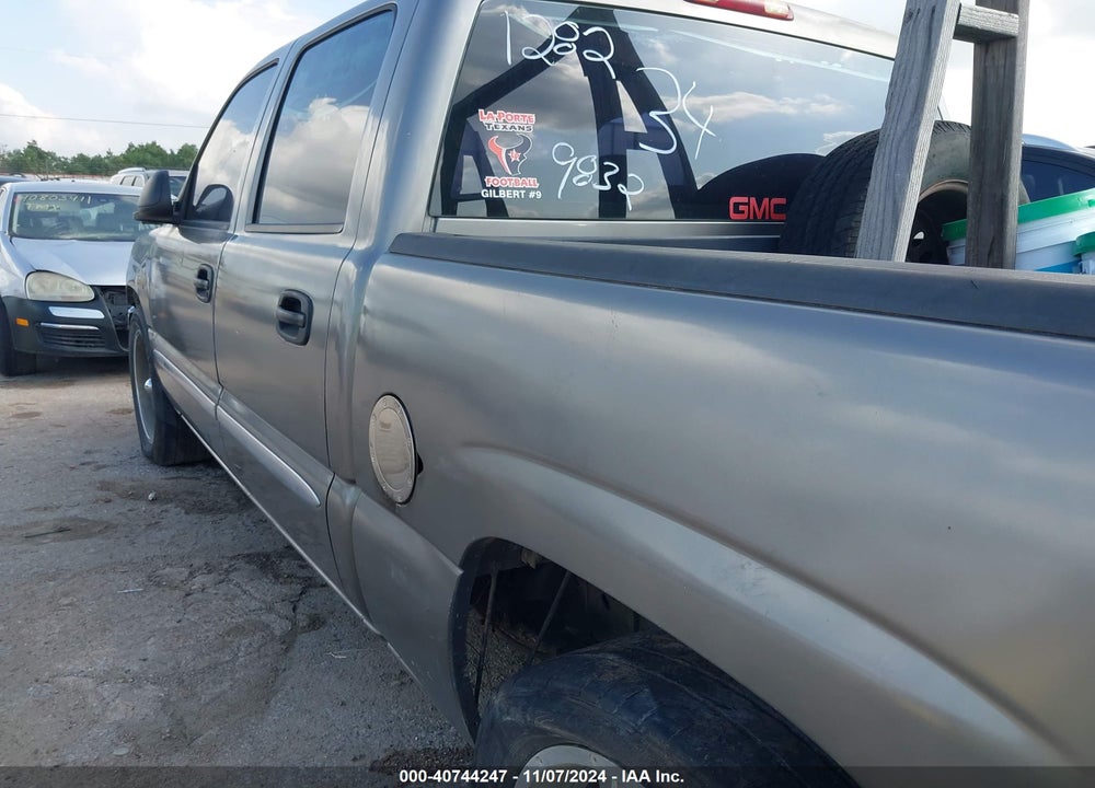 2007 GMC SIERRA 1500 CLASSIC SL VIN: 2GTEC13V671109832