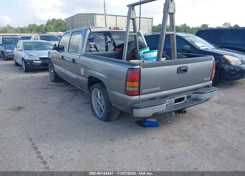 2007 GMC SIERRA 1500 CLASSIC SL VIN: 2GTEC13V671109832