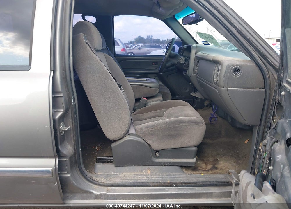 2007 GMC SIERRA 1500 CLASSIC SL VIN: 2GTEC13V671109832