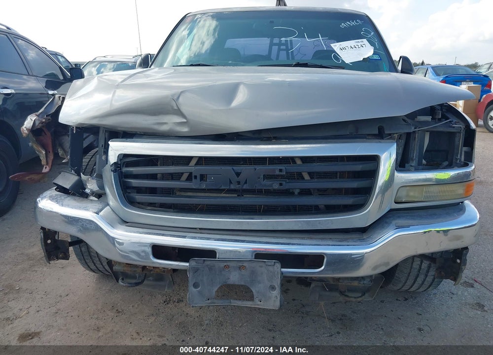 2007 GMC SIERRA 1500 CLASSIC SL VIN: 2GTEC13V671109832