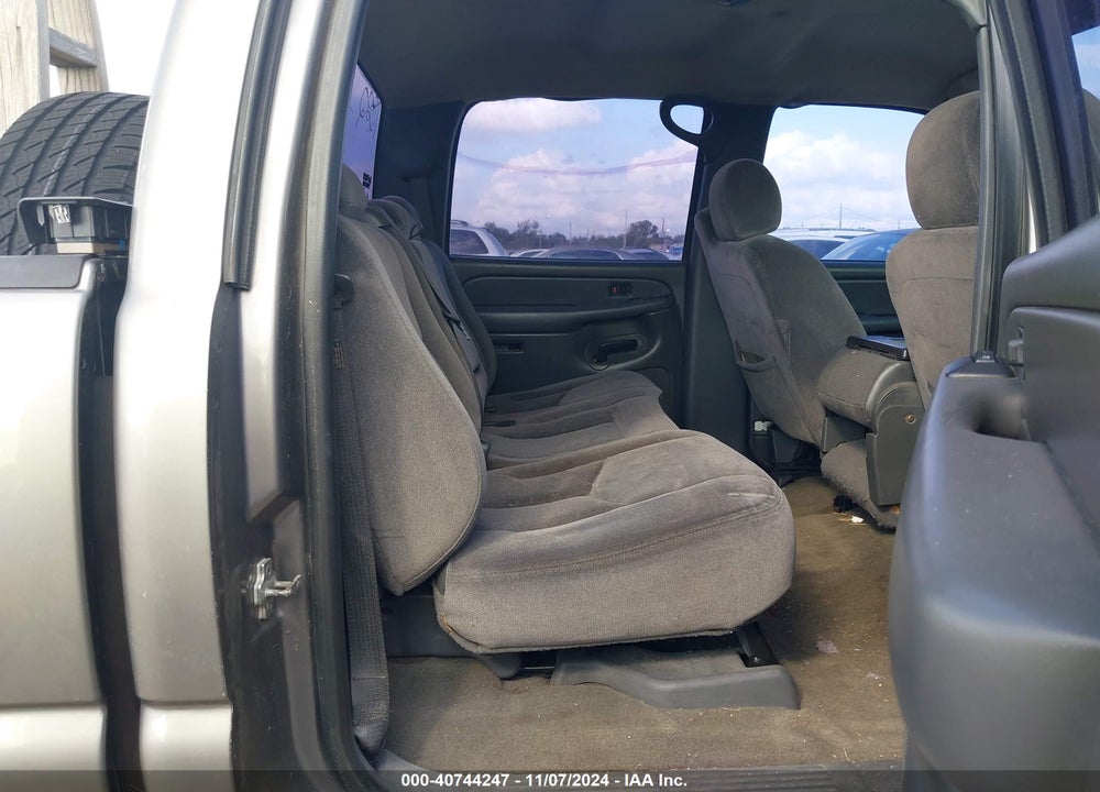 2007 GMC SIERRA 1500 CLASSIC SL VIN: 2GTEC13V671109832