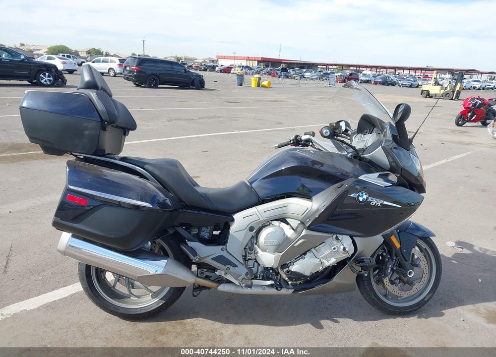2012 BMW K1600 GTL VIN: WB1061201CZZ22954