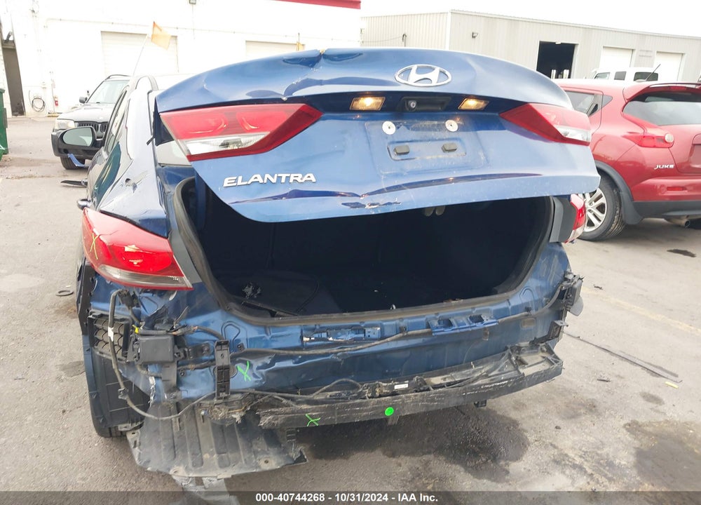 2017 HYUNDAI ELANTRA SE/VALUE/LIMITED VIN: 5NPD84LF1HH068842