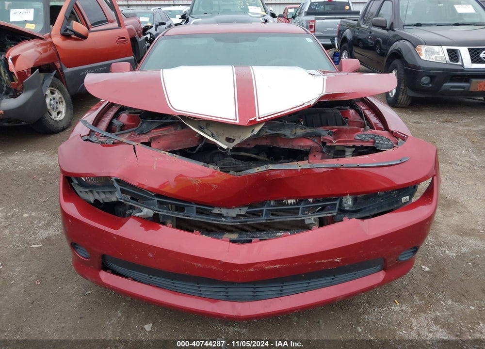 2015 CHEVROLET CAMARO VIN: 2G1FB1E35F9212817