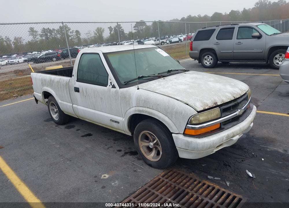 1998 CHEVROLET S-10 LS FLEETSIDE VIN: 1GCCS1443W8106284