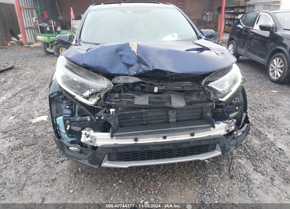 2018 HONDA CR-V VIN: 7FARW2H86JE080018
