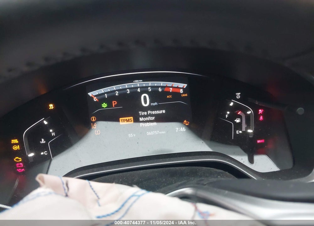2018 HONDA CR-V VIN: 7FARW2H86JE080018