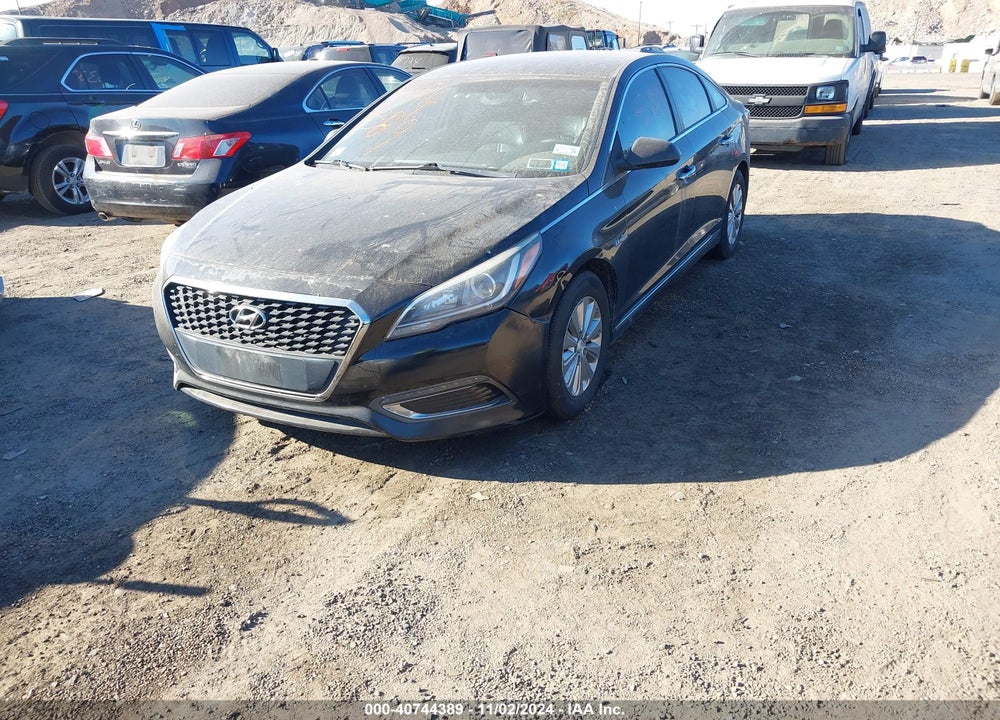 2016 HYUNDAI SONATA HYBRID VIN: KMHE24L18GA025983