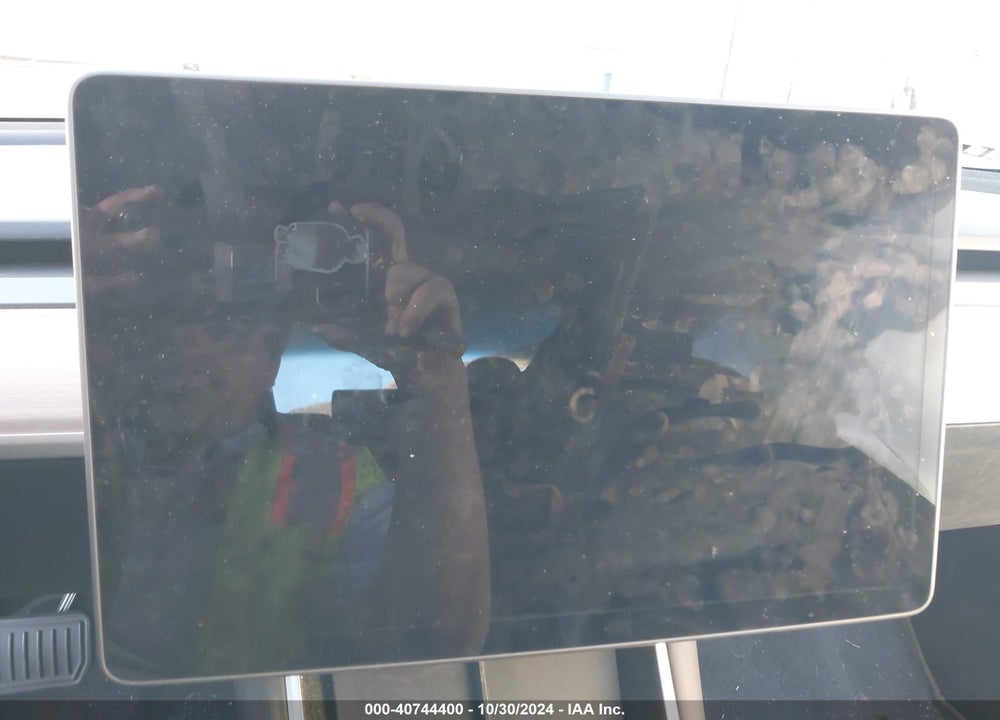 2018 TESLA MODEL 3 LONG RANGE/MID RANGE VIN: 5YJ3E1EA2JF172748