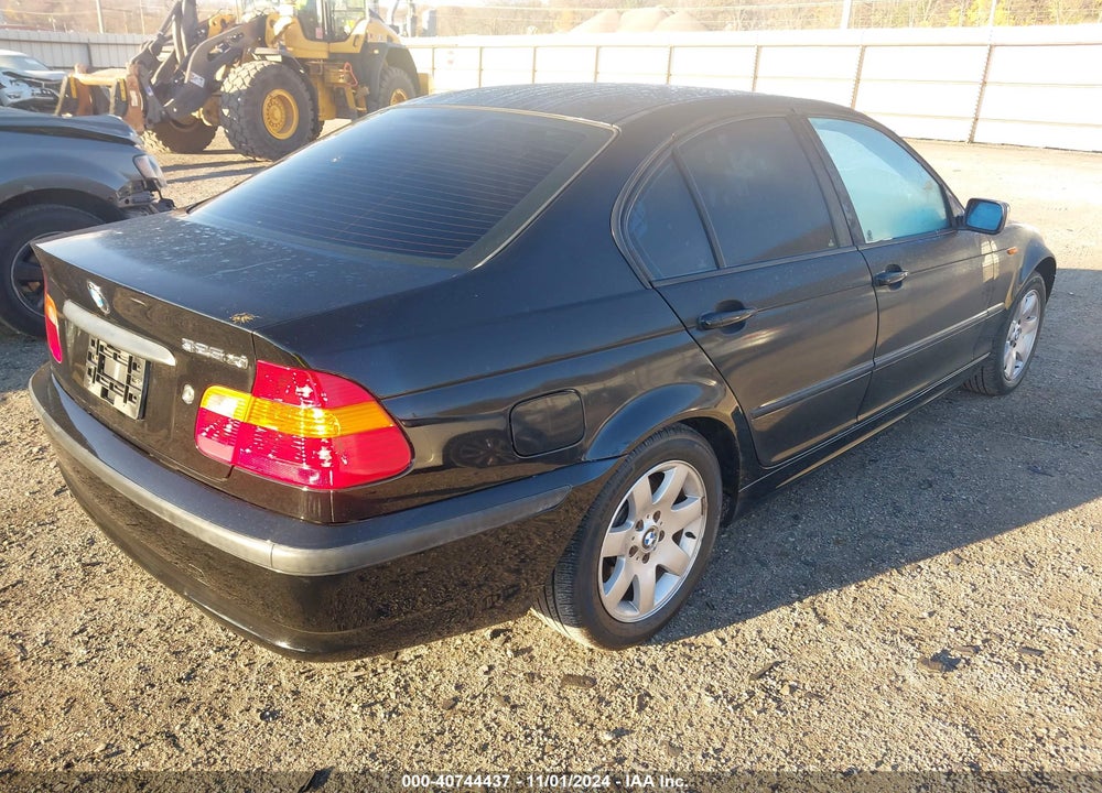 2003 BMW 325XI VIN: WBAEU33443PH89615