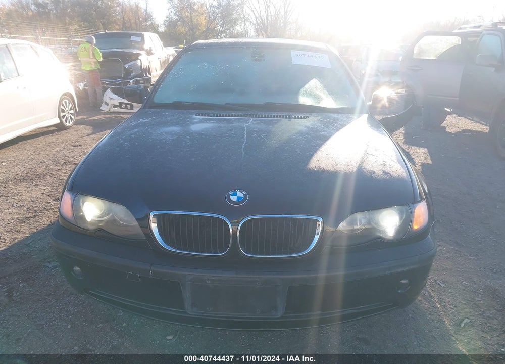 2003 BMW 325XI VIN: WBAEU33443PH89615