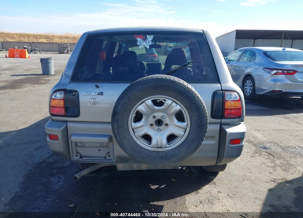 2000 TOYOTA RAV4 VIN: JT3GP10V7Y0052415