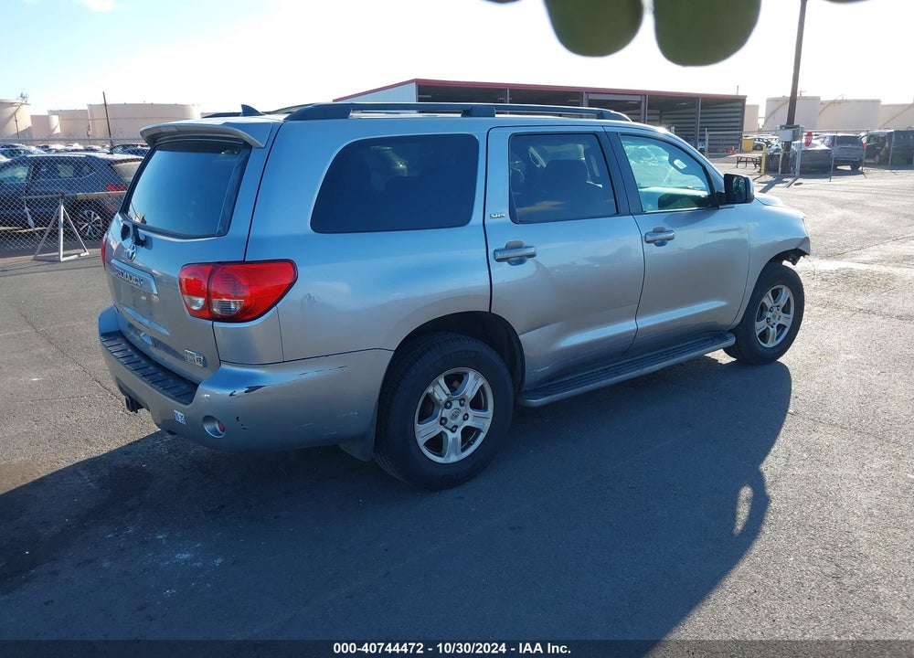 2010 TOYOTA SEQUOIA SR5 5.7L V8 VIN: 5TDZY5G14AS029091