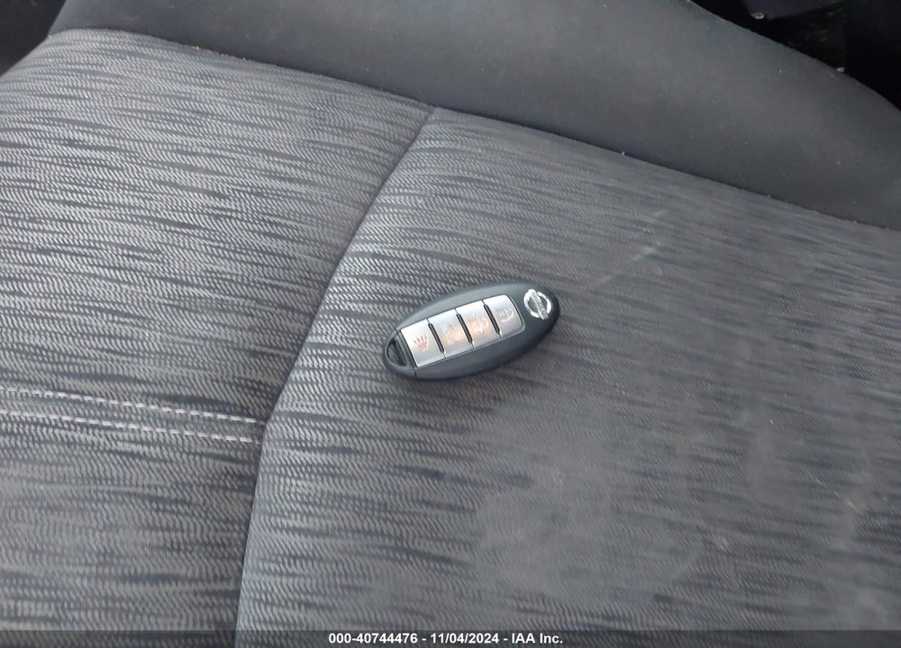 2015 NISSAN SENTRA SV VIN: 3N1AB7AP9FY320146