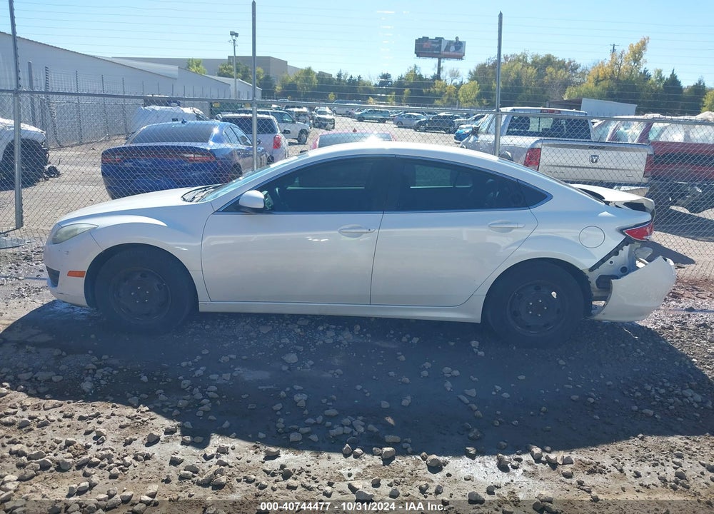 2011 MAZDA 6 I SPORT VIN: 1YVHZ8BHXB5M22139